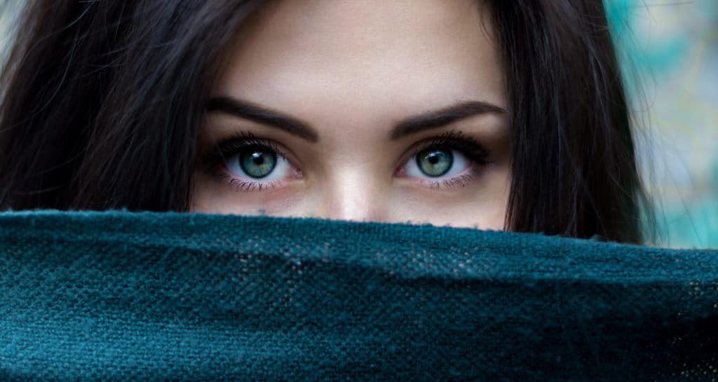 Introvert pic - Photo by Alexandru Zdrobău on Unsplash